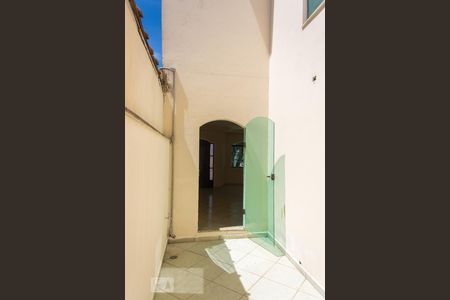 Varanda de casa para alugar com 3 quartos, 252m² em Santa Teresinha, Santo André