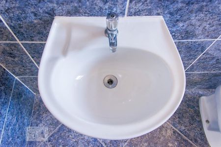 Casa à venda com 252m², 3 quartos e 6 vagasBanheiro da suíte 1