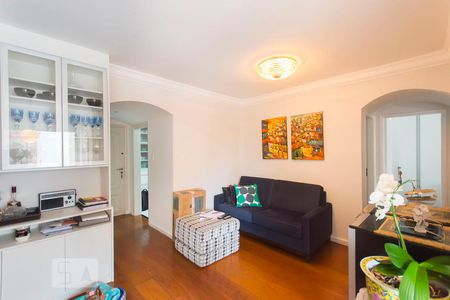 Sala de apartamento à venda com 2 quartos, 72m² em Ibirapuera, São Paulo