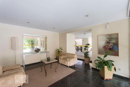 Apartamento à venda com 72m², 2 quartos e 1 vagaHall de entrada