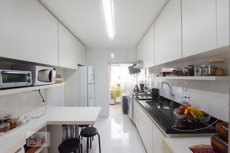 Apartamento à venda com 72m², 2 quartos e 1 vagaCozinha