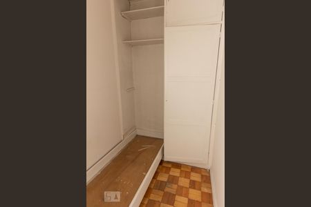 Apartamento à venda com 178m², 3 quartos e 1 vagaÁrea de Serviço Quarto