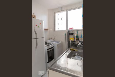 Cozinha de apartamento para alugar com 2 quartos, 63m² em São João Batista (venda Nova), Belo Horizonte