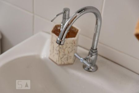 Banheiro de apartamento para alugar com 2 quartos, 63m² em São João Batista (venda Nova), Belo Horizonte