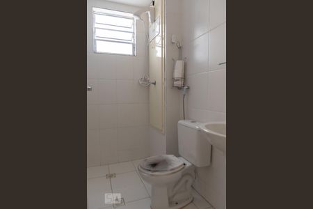 Banheiro de apartamento para alugar com 2 quartos, 63m² em São João Batista (venda Nova), Belo Horizonte