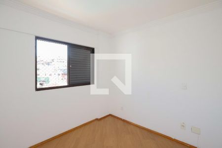 Quarto 2 de apartamento para alugar com 2 quartos, 58m² em Vila Mazzei, São Paulo