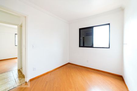 Quarto 2 de apartamento para alugar com 2 quartos, 60m² em Vila Mazzei, São Paulo