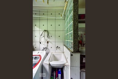 Apartamento à venda com 48m², 2 quartos e 1 vagaCozinha e Área de Serviço