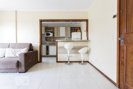 Sala de Apartamento com 1 quarto, 48m² Vila Ipiranga