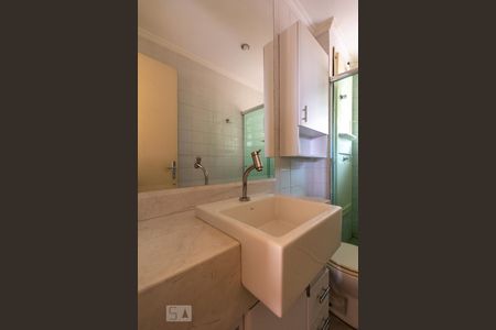 Apartamento à venda com 72m², 3 quartos e 1 vagaBanheiro Social