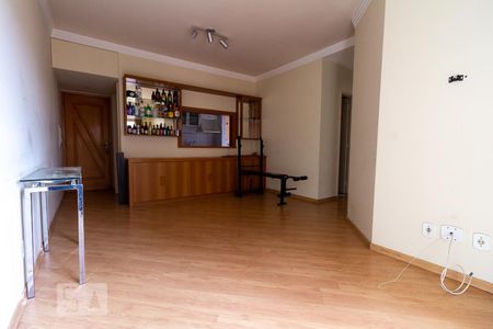 Sala de apartamento à venda com 3 quartos, 72m² em Piratininga, Osasco