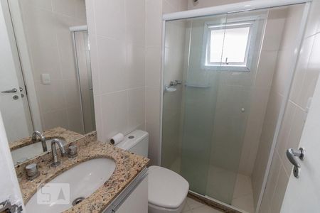 Casa de condomínio à venda com 170m², 4 quartos e 1 vaga Casa de condomínio à venda com 170m², 4 quartos e 1 vagaBanheiro 2