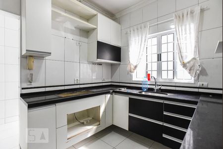 Casa à venda com 211m², 3 quartos e 3 vagasCozinha