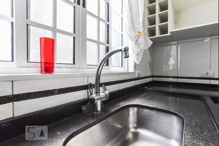 Casa à venda com 211m², 3 quartos e 3 vagasCozinha