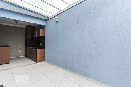 Casa à venda com 211m², 3 quartos e 3 vagasQuintal