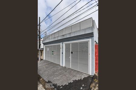 Casa à venda com 211m², 3 quartos e 3 vagasFachada