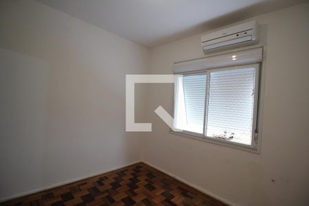 Quarto 1 de apartamento para alugar com 1 quarto, 37m² em Navegantes, Porto Alegre