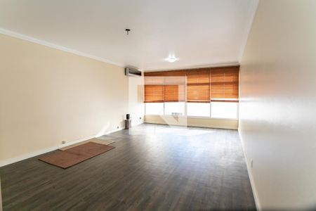 Sala de apartamento à venda com 4 quartos, 140m² em Rio Branco, Porto Alegre