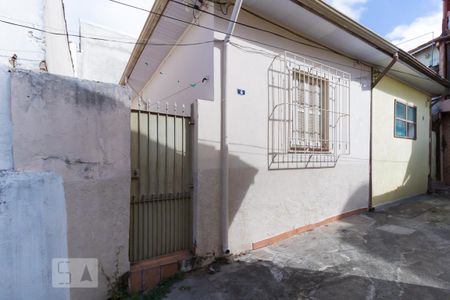 Casa para alugar com 60m², 1 quarto e 1 vaga Casa para alugar com 60m², 1 quarto e 1 vagaFrente