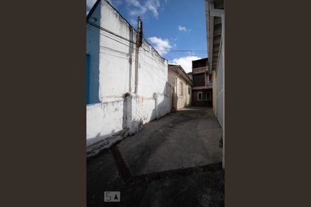 Casa para alugar com 60m², 1 quarto e 1 vaga Casa para alugar com 60m², 1 quarto e 1 vagaFachada
