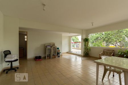 Studio à venda com 28m², 1 quarto e sem vagaÁrea Comum - Salão de Festas