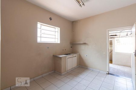 Casa à venda com 160m², 3 quartos e 8 vagasCozinha