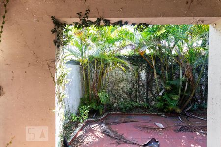 Casa à venda com 160m², 3 quartos e 8 vagasVista