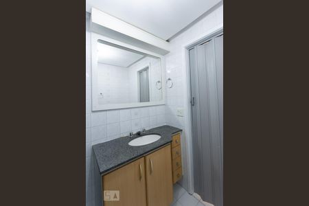 Banheiro da Suíte de apartamento para alugar com 2 quartos, 84m² em Estácio, Rio de Janeiro