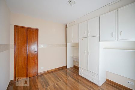 Apartamento à venda com 96m², 3 quartos e 2 vagas Apartamento à venda com 96m², 3 quartos e 2 vagasQuarto 2