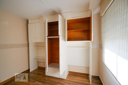 Apartamento à venda com 96m², 3 quartos e 2 vagas Apartamento à venda com 96m², 3 quartos e 2 vagasQuarto 2