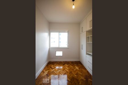 Apartamento para alugar com 74m², 2 quartos e 1 vaga Apartamento para alugar com 74m², 2 quartos e 1 vagaQuarto 2