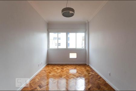 Apartamento para alugar com 74m², 2 quartos e 1 vagaSala