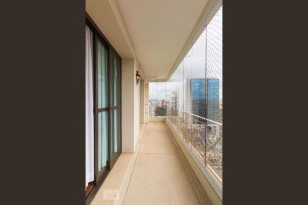 Varanda de apartamento à venda com 4 quartos, 196m² em Campo Belo, São Paulo