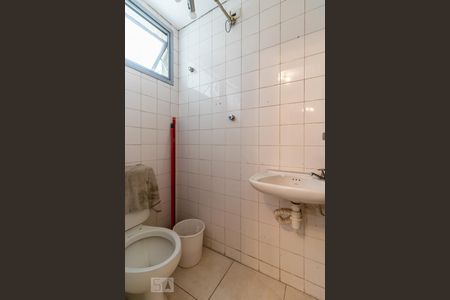 Apartamento à venda com 160m², 3 quartos e 2 vagasBanheiro de Serviço