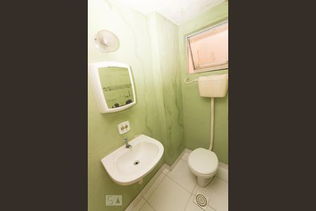 Banheiro de apartamento à venda com 2 quartos, 50m² em Taquara, Rio de Janeiro