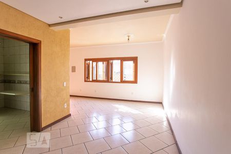 Sala de casa à venda com 4 quartos, 209m² em Camaquã, Porto Alegre