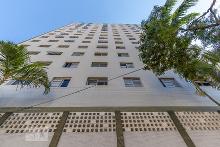Fachada de apartamento para alugar com 1 quarto, 35m² em Cambuí, Campinas