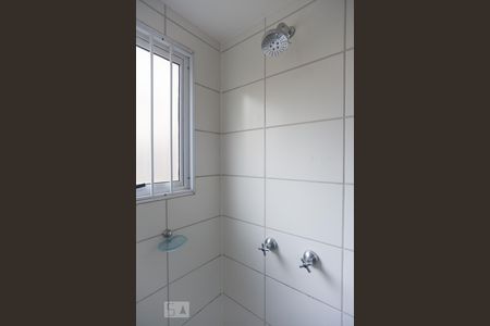 Banheiro de apartamento à venda com 2 quartos, 49m² em Jardim do Lago Continuação, Campinas