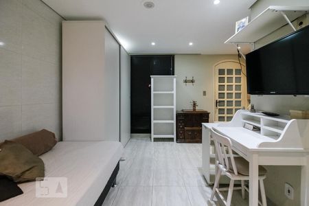 Casa à venda com 275m², 4 quartos e 4 vagasSuíte 4