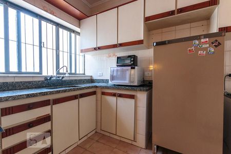 Casa de condomínio à venda com 200m², 3 quartos e 2 vagasCozinha