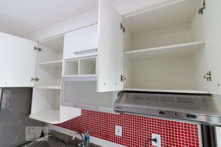 Apartamento à venda com 50m², 2 quartos e 1 vagaCozinha - armários