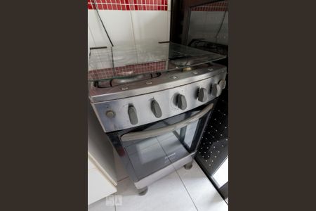 Apartamento à venda com 50m², 2 quartos e 1 vagaCozinha- fogão