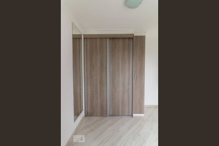 Apartamento à venda com 50m², 2 quartos e 1 vagaQuarto 2 - armário
