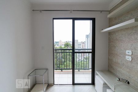 Apartamento à venda com 50m², 2 quartos e 1 vagaSala - porta da varanda