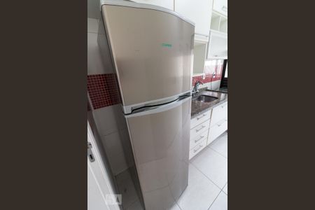 Apartamento à venda com 50m², 2 quartos e 1 vagaCozinha - geladeira