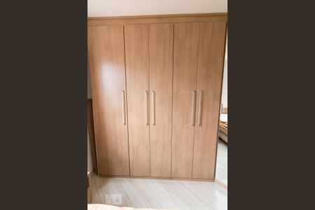 Apartamento à venda com 50m², 2 quartos e 1 vagaQuarto 1 - armários