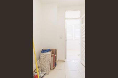 Apartamento à venda com 97m², 3 quartos e 1 vaga Apartamento à venda com 97m², 3 quartos e 1 vagaQuarto de Serviço