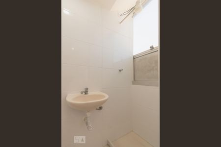 Apartamento à venda com 97m², 3 quartos e 1 vaga Apartamento à venda com 97m², 3 quartos e 1 vagaBanheiro de Serviço