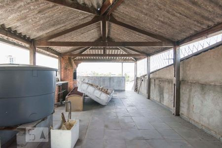 Casa à venda com 150m², 3 quartos e 2 vagasCobertura