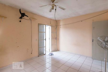 Casa à venda com 150m², 3 quartos e 2 vagasSuíte 2